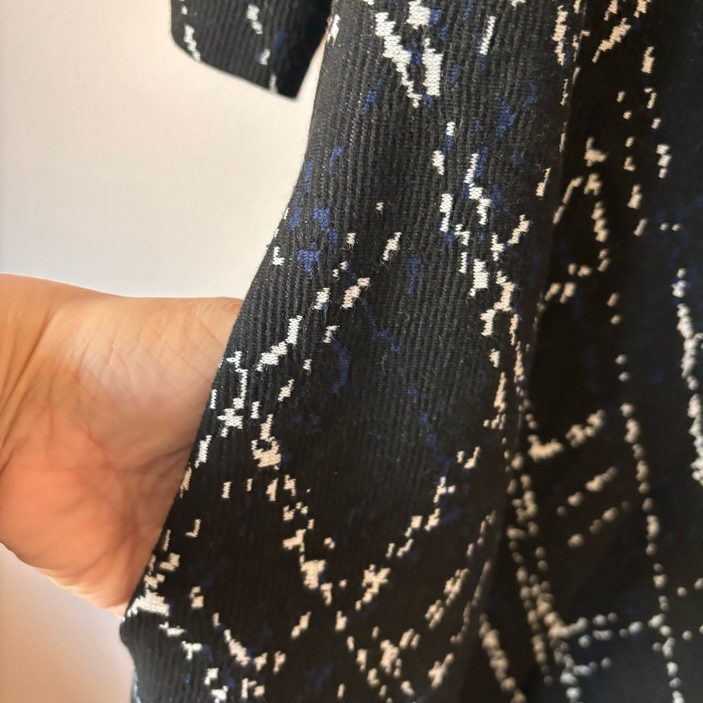 Taylor diamond pattern knit sweater dress 8 - Picture 4 of 6